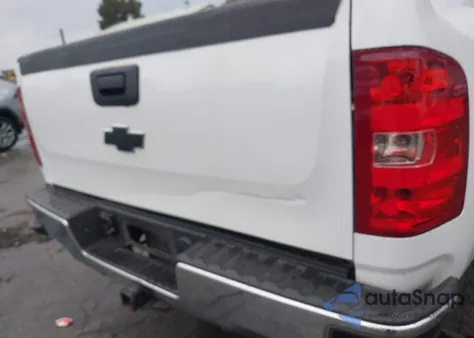 2011 Chevrolet Silverado 1500 Ls z USA, uszkodzony, nr VIN 1GCRCREA0BZ291697